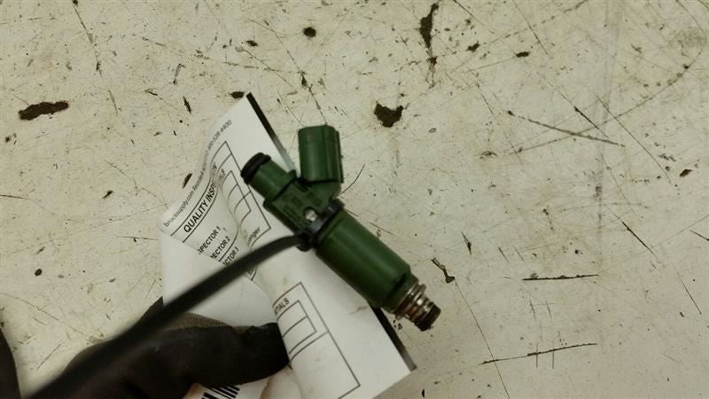 232090D040 Fuel Injection Injector GT 1ZZFE Engine Fits 00-05 Toyota Celica