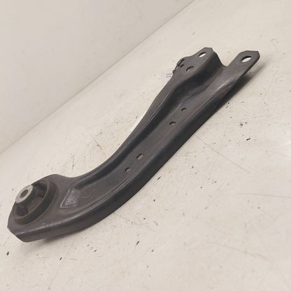 Left Rear Lower Control Arm Trailing Arm Fits 19-25 Toyota Corolla