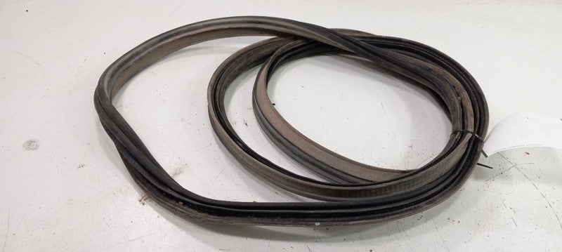 Chevy Equinox Trunk Lid Hatch Door Rear Back Rubber Seal 2015 2014 201