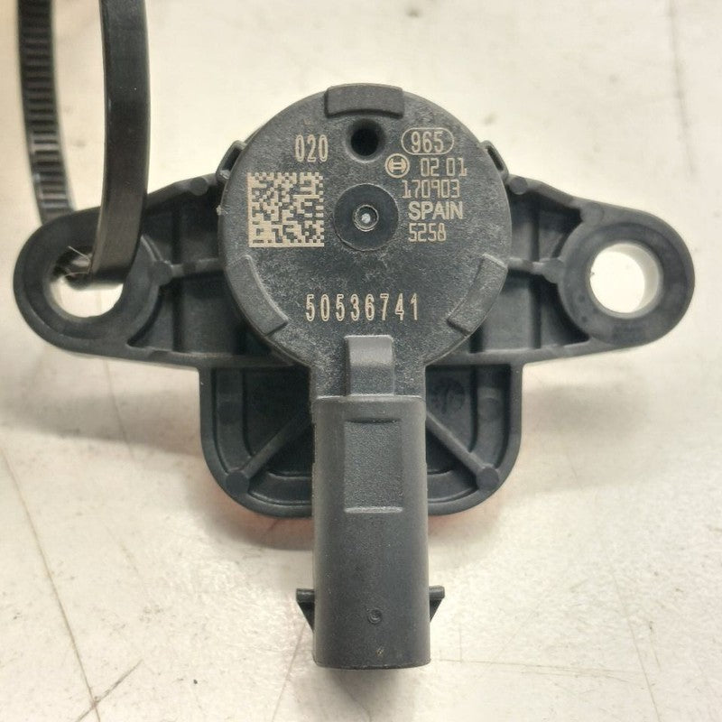 Alfa Romeo Stelvio Contact Sensor  2018 2019 2020 2021