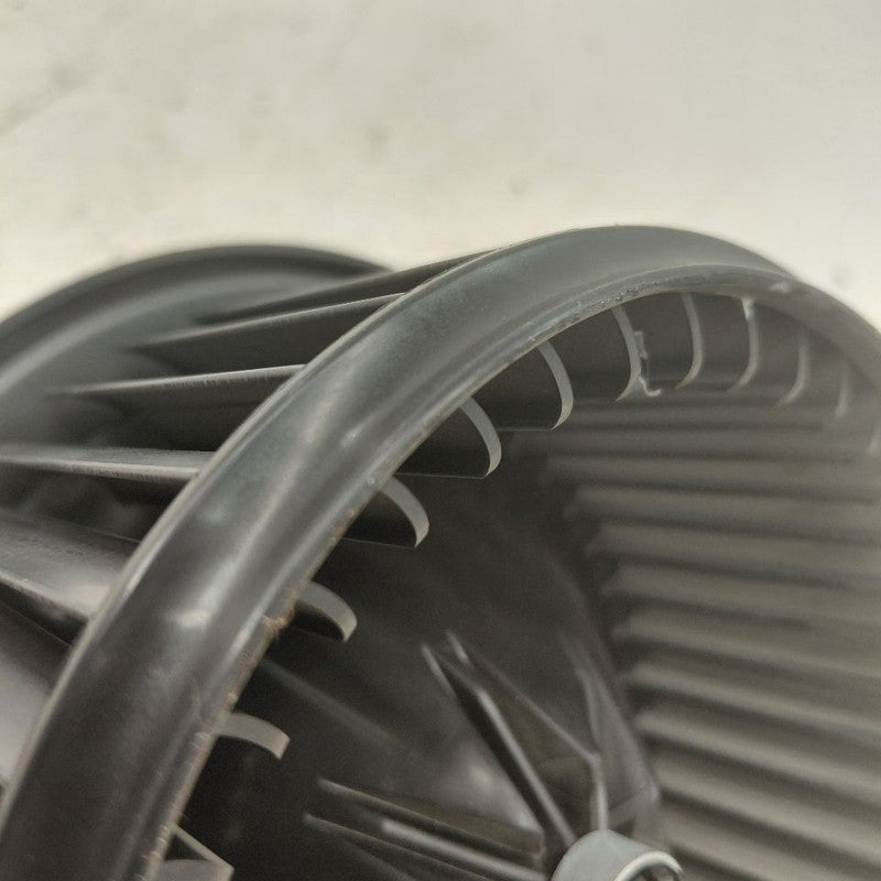 Blower Motor Fits 12-17 Hyundai Veloster