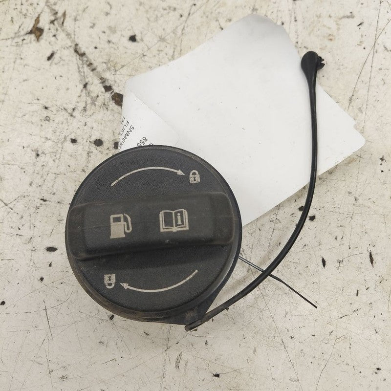 Hyundai Santa Fe Gas Tank Fuel Cap  2019 2020