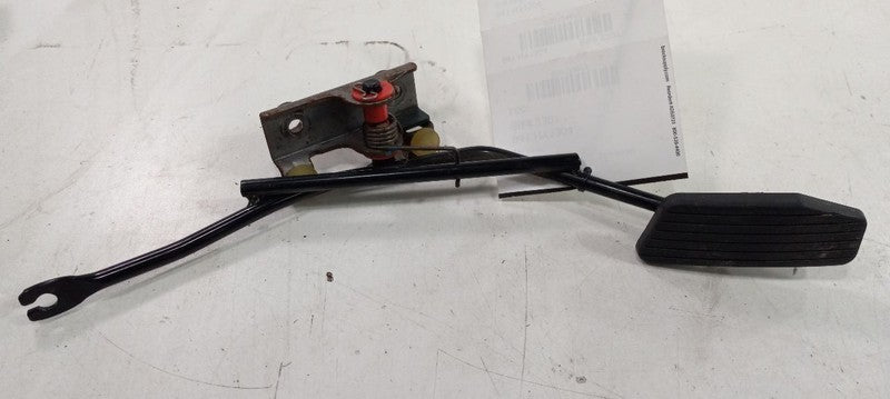 Hyundai XG350 Gas Pedal 2003 2004 2005 OEM