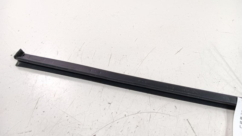 Hyundai Sonata Left Front Weather Strip Interior 2018 2019 OEM