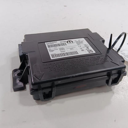 Jeep Compass TPMS Control Module { 40406557 } 2018 2019 2020 2021 2022