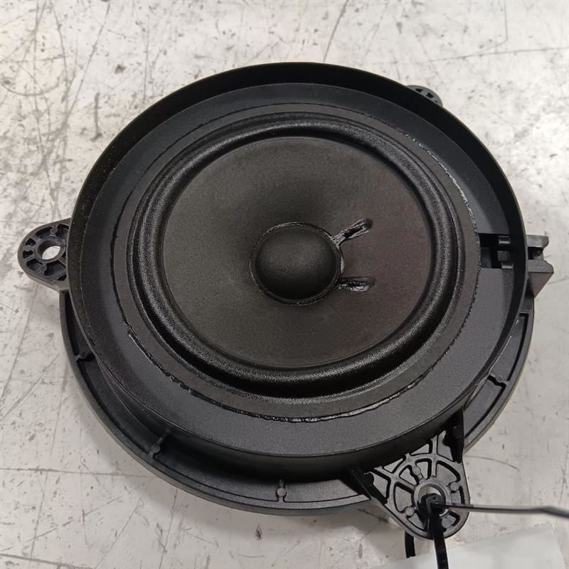 Nissan LEAF Speaker Left Rear  2013 2014 2015 2016 2017 OEM
