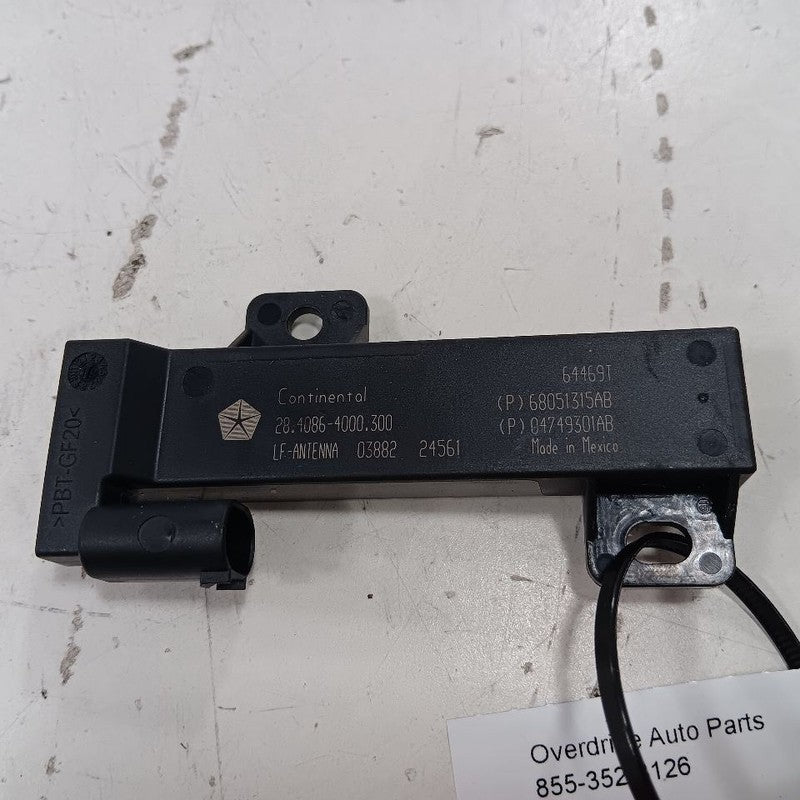Jeep Compass Antenna Keyless Entry Module 68051315AB 2017 2018 2019 2020 2021