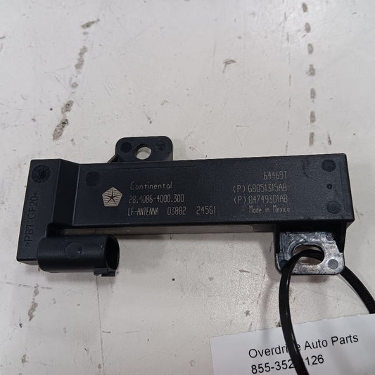 Jeep Compass Antenna Keyless Entry Module 68051315AB 2017 2018 2019 2020 2021