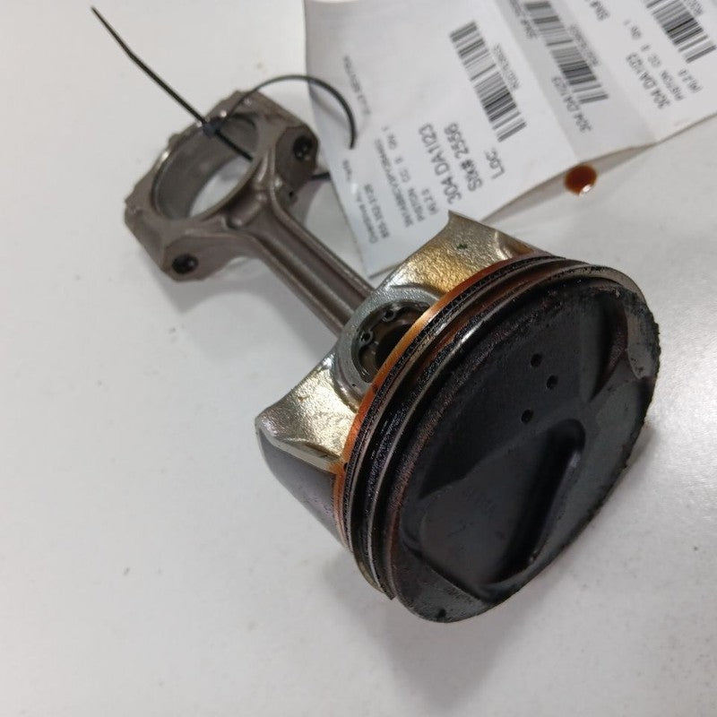Nissan Sentra Single Piston With Connecting Rod   2.0 2023 2022 2021 2