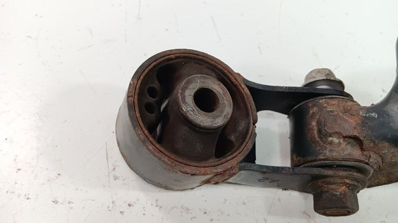 Toyota Prius Rear Engine Motor Mount    2012 2013 2014 2015 OEM