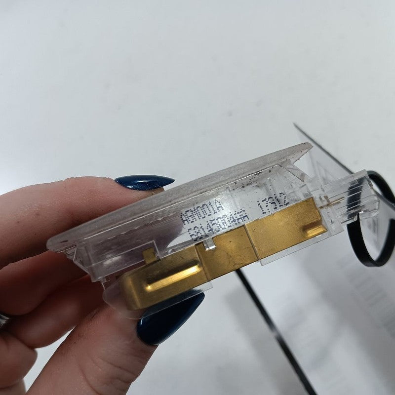 Chrysler 300 Dome Light Roof Lamp  2015 2016 2017 2018 2019