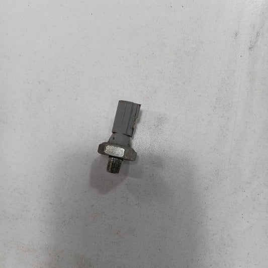 Mitsubishi Outlander Oil Pressure Sensor {163743} 2.4 2020 2021 2022 2