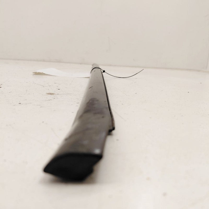 Buick Encore GX Door Glass Window Weather Strip Trim Front Right Passe