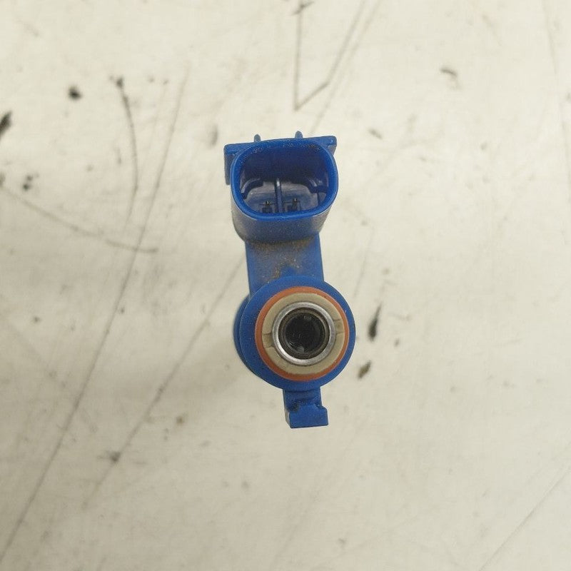 Upper Fuel Injection Injector Fits 22-25 Lexus NX350