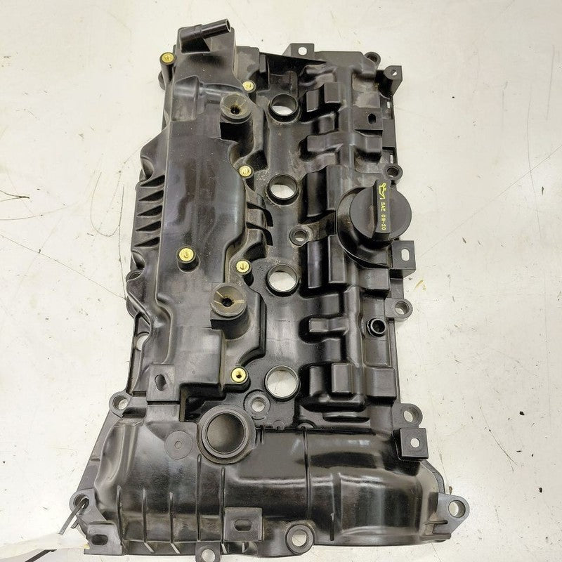 Mazda 3 Engine Cylinder Head Valve Cover  2.5 2023 2022 2021