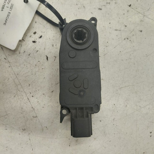 Ford Escape Grill Shutter Actuator {LX6B8476BA} 2020 2021 2022