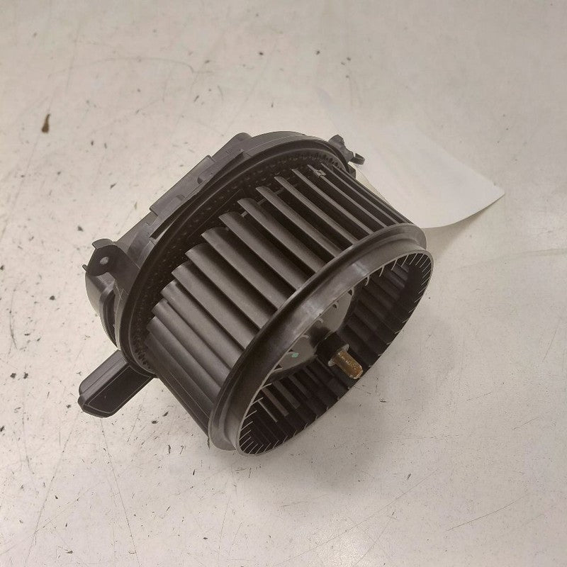 Blower Motor Fits 20-24 Chevy Equinox