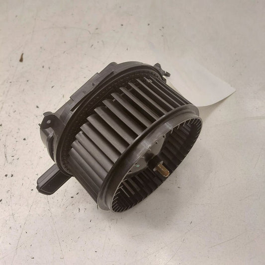 Blower Motor Fits 20-24 Chevy Equinox