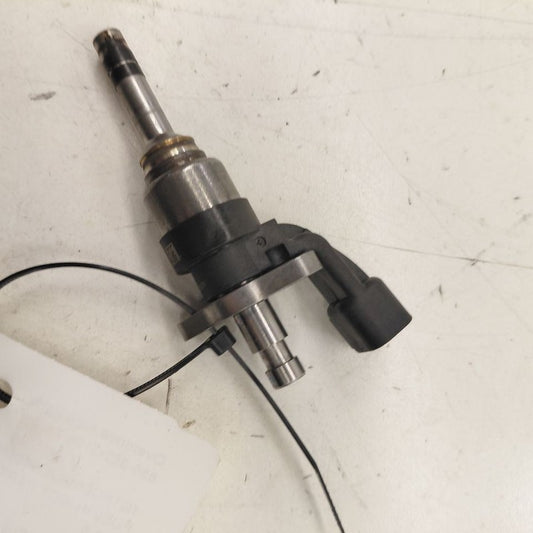 Fuel Injection Injector Fits 16-19 Chevy Volt
