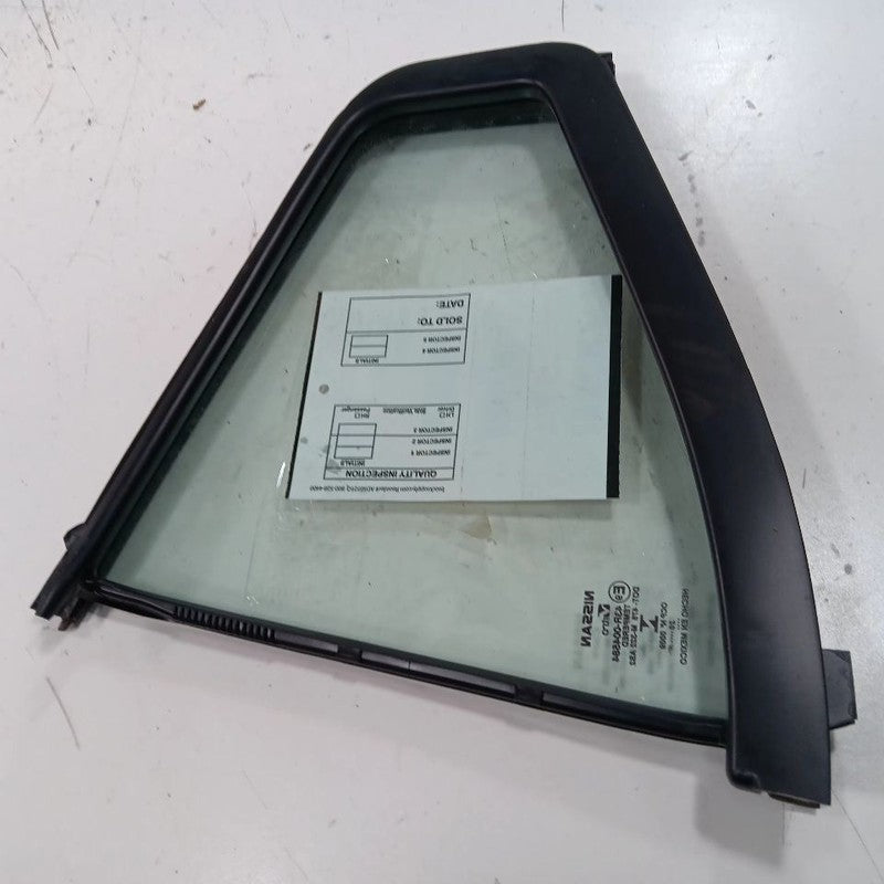 Passenger Right Rear Door Vent Window Glass Fits 20-23 Nissan Versa