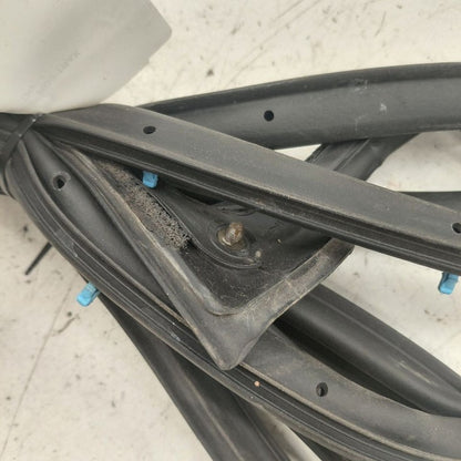 Chevy Trax On Door Seal Rubber Right Passenger Front  2022 2021