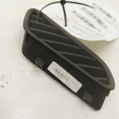 Cadillac XTS Defrost Vent Right Passenger Side      2016 2017 2018