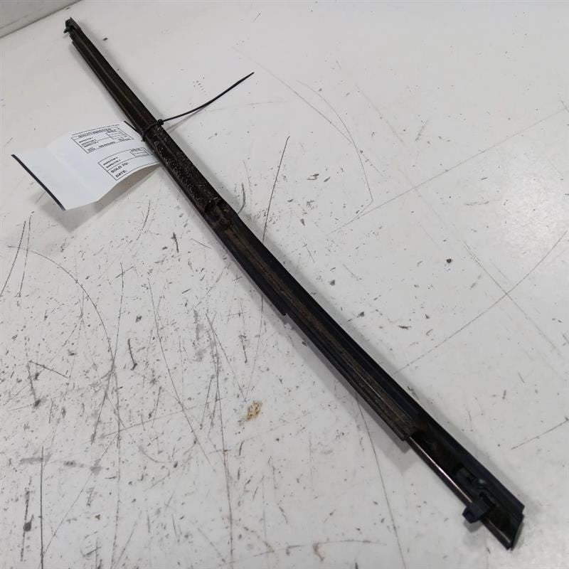 Subaru Legacy Door Glass Window Weather Strip Trim Rear Right Passenge