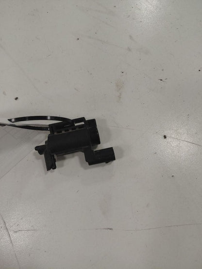 Kia Sorento Solenoid Valve {28324-2GGA0} 2.4 2018 2017 2016