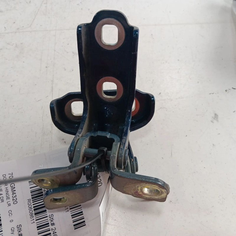Buick Encore Door Hinge Set Left Rear  2017 2018 2019 2020