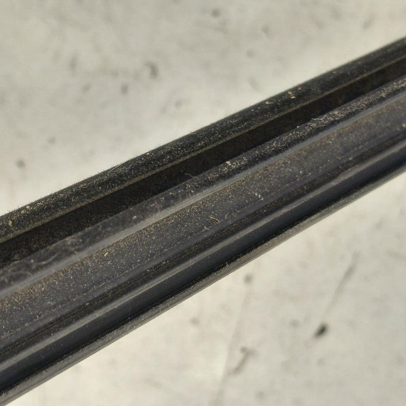 Chevy Volt Right Rear Weather Strip Interior  2019 2018 2017 2016