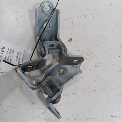 Kia Optima Door Hinge Set Right Front Passenger  2020 2019 2018 2017