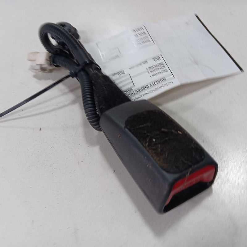 Driver Left Front Seat Belt Buckle Latch Sedan US Built 17-20 Hyundai 