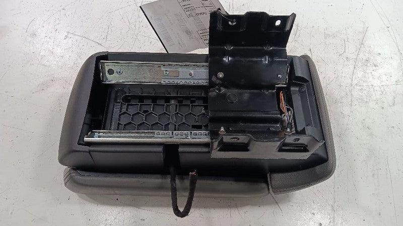 Chevy Traverse Arm Rest  2010 2011 2012 2013 OEM
