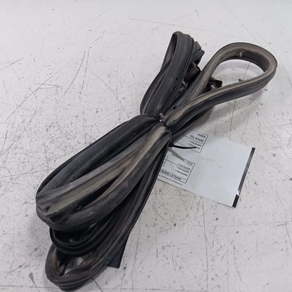 Ford Fiesta On Door Seal Rubber Left Rear Back  2014 2015 2016 2017 20
