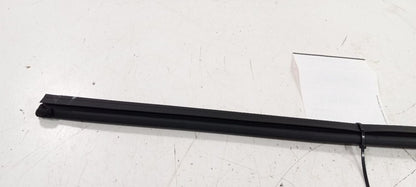 Kia Sorento Right Front Weather Strip Interior 2016 2017 2018