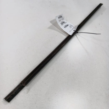Hyundai Accent Door Glass Window Weather Strip Trim Front Left Driver 