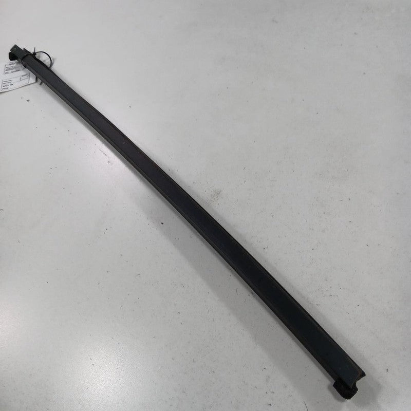 Nissan Altima Left Front Weather Strip Interior  2017 2016