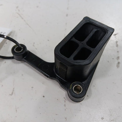 Fiat 500 Air Intake Manifold Blocker Bracket {04627217AA} 2017 2016 20