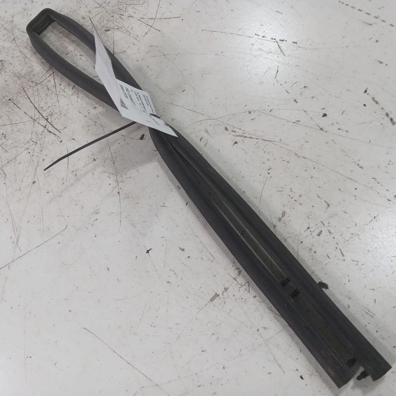 Chevy Trailblazer Cowl Vent Panel Hood Rubber Seal  2021 2022 2023 202