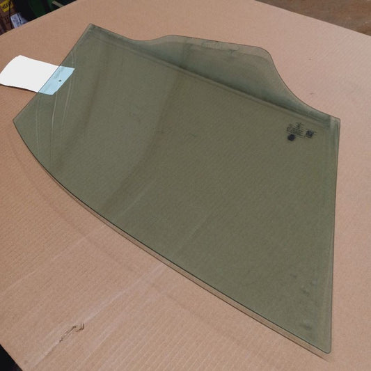 2018 Fiat 500 X Model Driver Left Front Door Glass Window