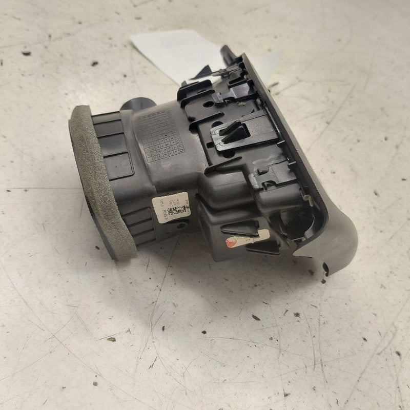 Jeep Cherokee Dash Air Vent Left Driver  2019 2020 2021