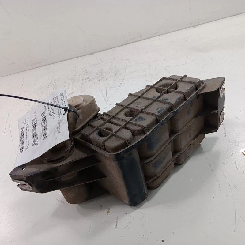 Jeep Compass Fuel Vapor Canister Charcoal Evaporator Can  2021 2020 2019 2018 