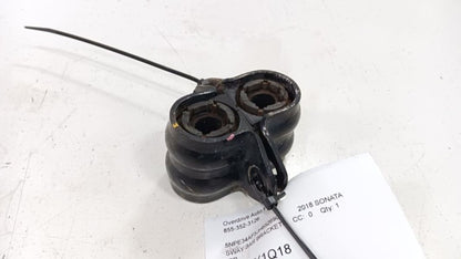 Hyundai Sonata Sway Bar Bushing Mounting Bracket 2018 2019 OEM