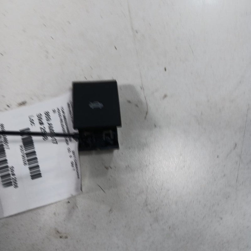 Jeep Cherokee Hood Latch Release Handle Lever Switch  2015 2016 2017