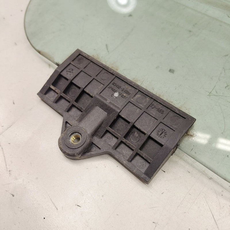 Passenger Right Rear Door Glass Window US Built VIN 5 1st Digit 16-20 