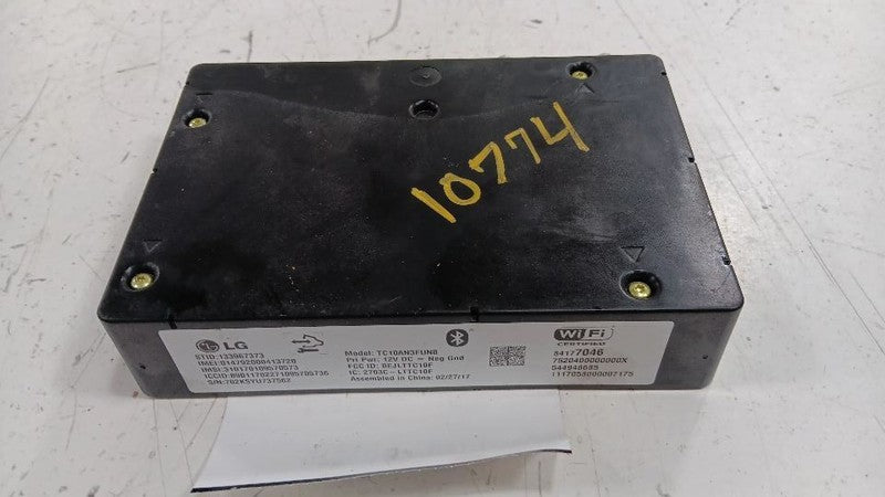 Communication Left Hand Driver Side Dash Fits 18-19 ACADIA