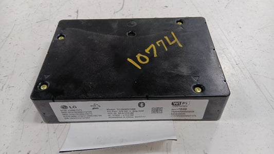 Communication Left Hand Driver Side Dash Fits 18-19 ACADIA