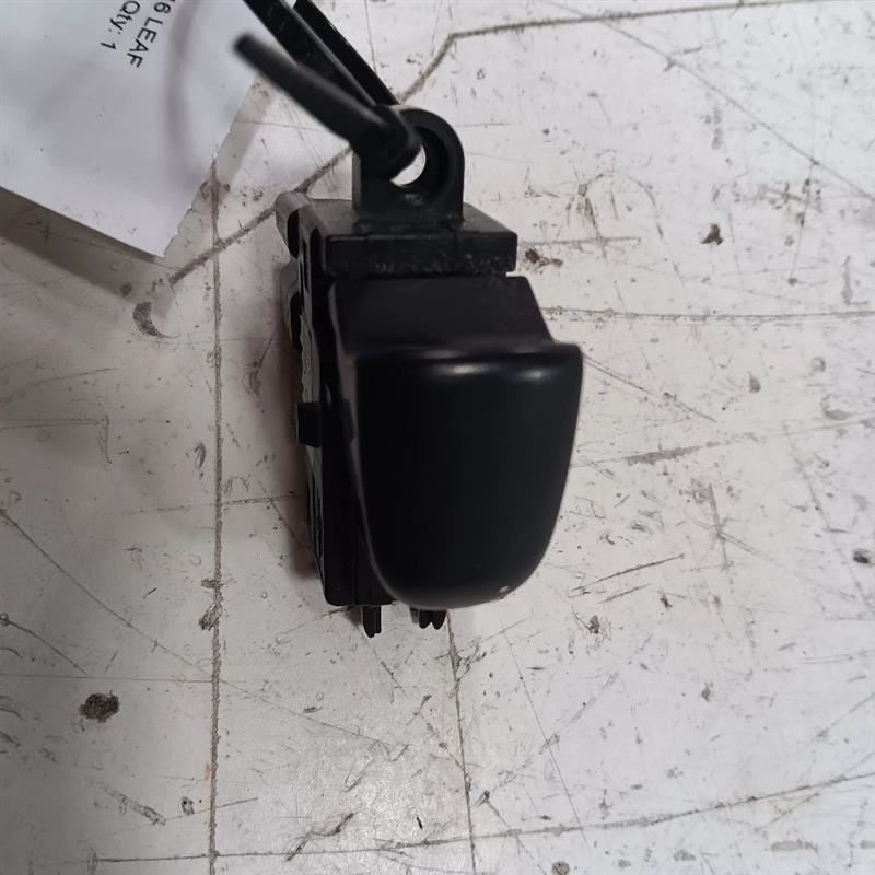Nissan LEAF Window Switch Power Left Rear  2013 2014 2015 2016 2017 OE
