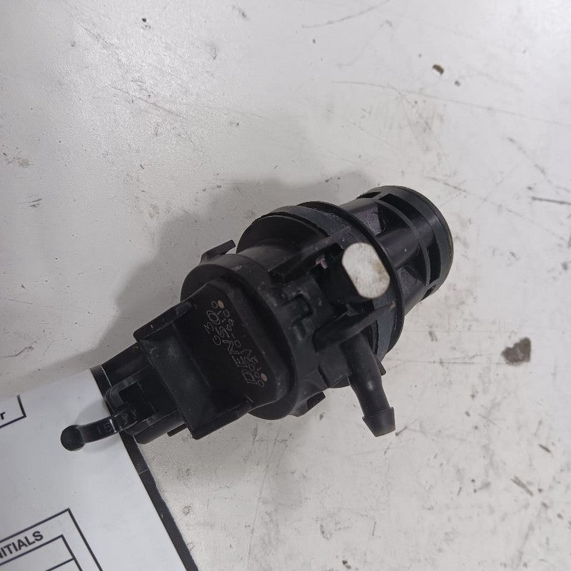 Subaru Crosstrek Windshield Washer Wash Fluid Reservoir Motor Pump Ele