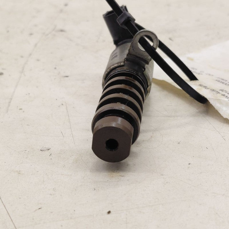 Honda CR-V Variable Timing Gear Oil Control Valve Solenoid Cylinder He